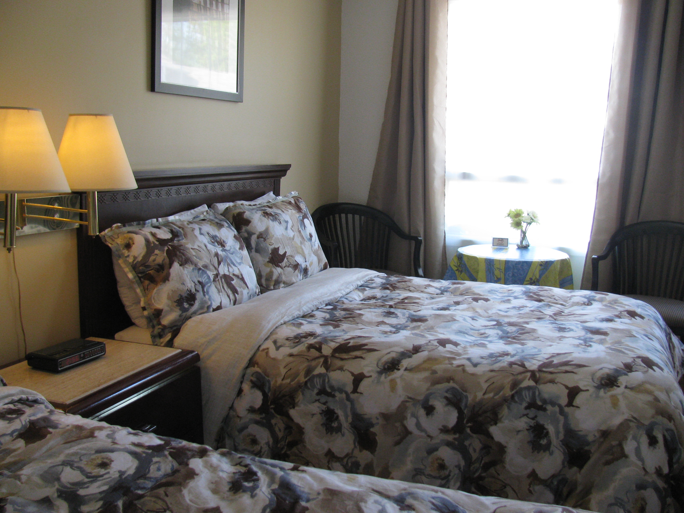 2 double beds standard de motel de l'Outlet